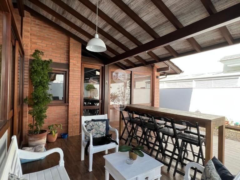 Casa em Pedra Branca, Palhoça. 3 quartos, 260m². Imagem 5 de 13